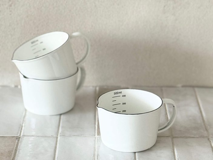 כוס מדידה אמייל S